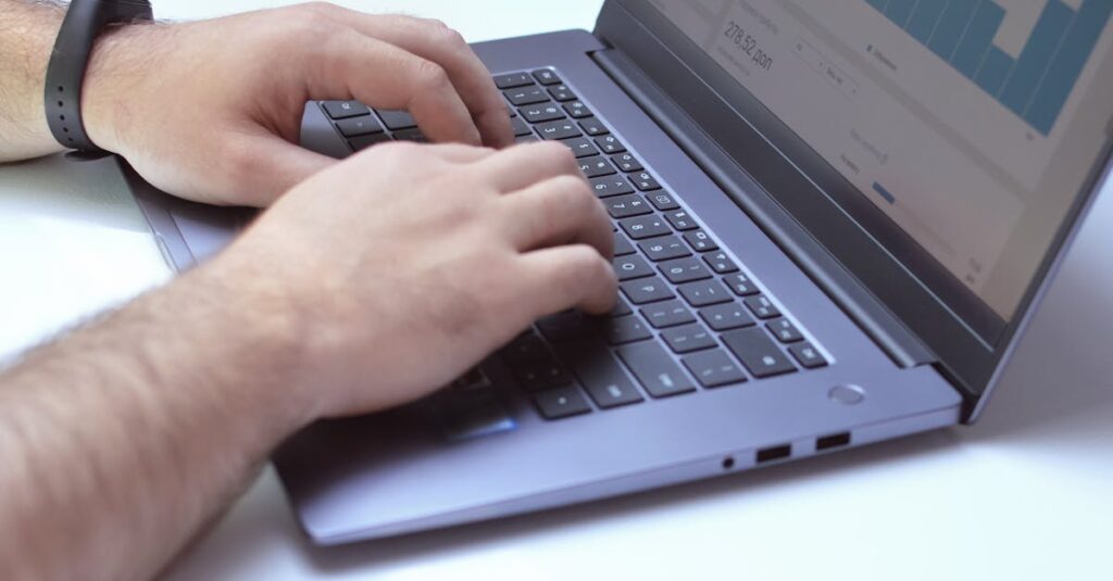 what a digital marketer does